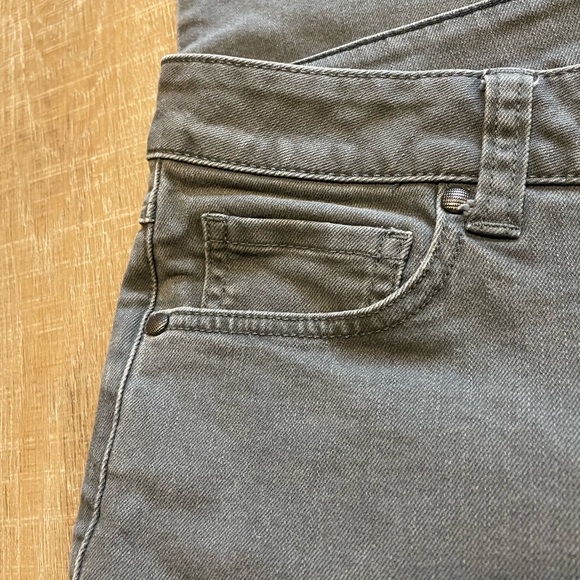 CAbi Jeans Grey Skinny Jeans - Picture 2 of 7